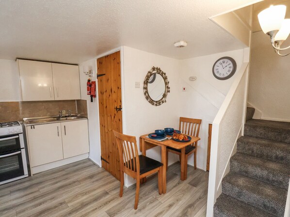 코티지 | 전용 주방 | 조리 도구/접시/주방 기구