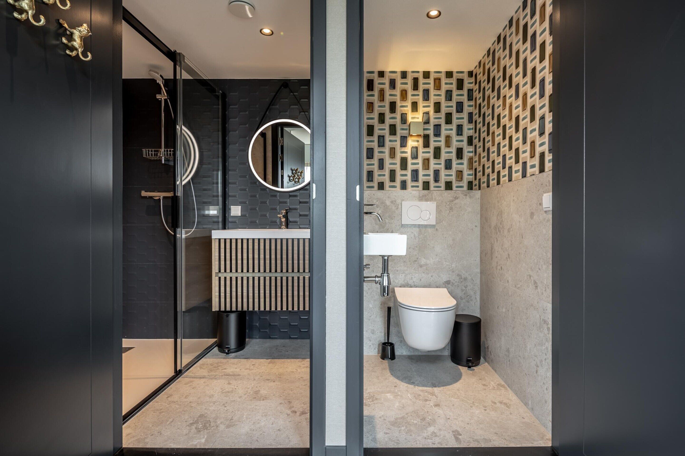 Apartment | Bathroom | Hair dryer
