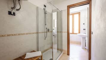 Appartement Confort | Salle de bain | Chaussons