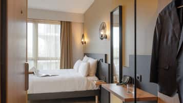 Suite superior | Sistema de insonorización, wifi gratis, ropa de cama