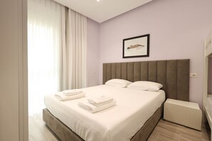 1 bedroom, desk, free WiFi