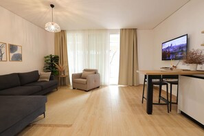 TV, offices