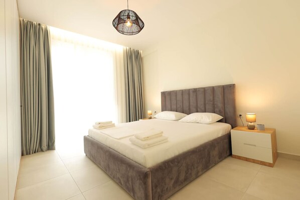 1 habitación, escritorio y wifi gratis 