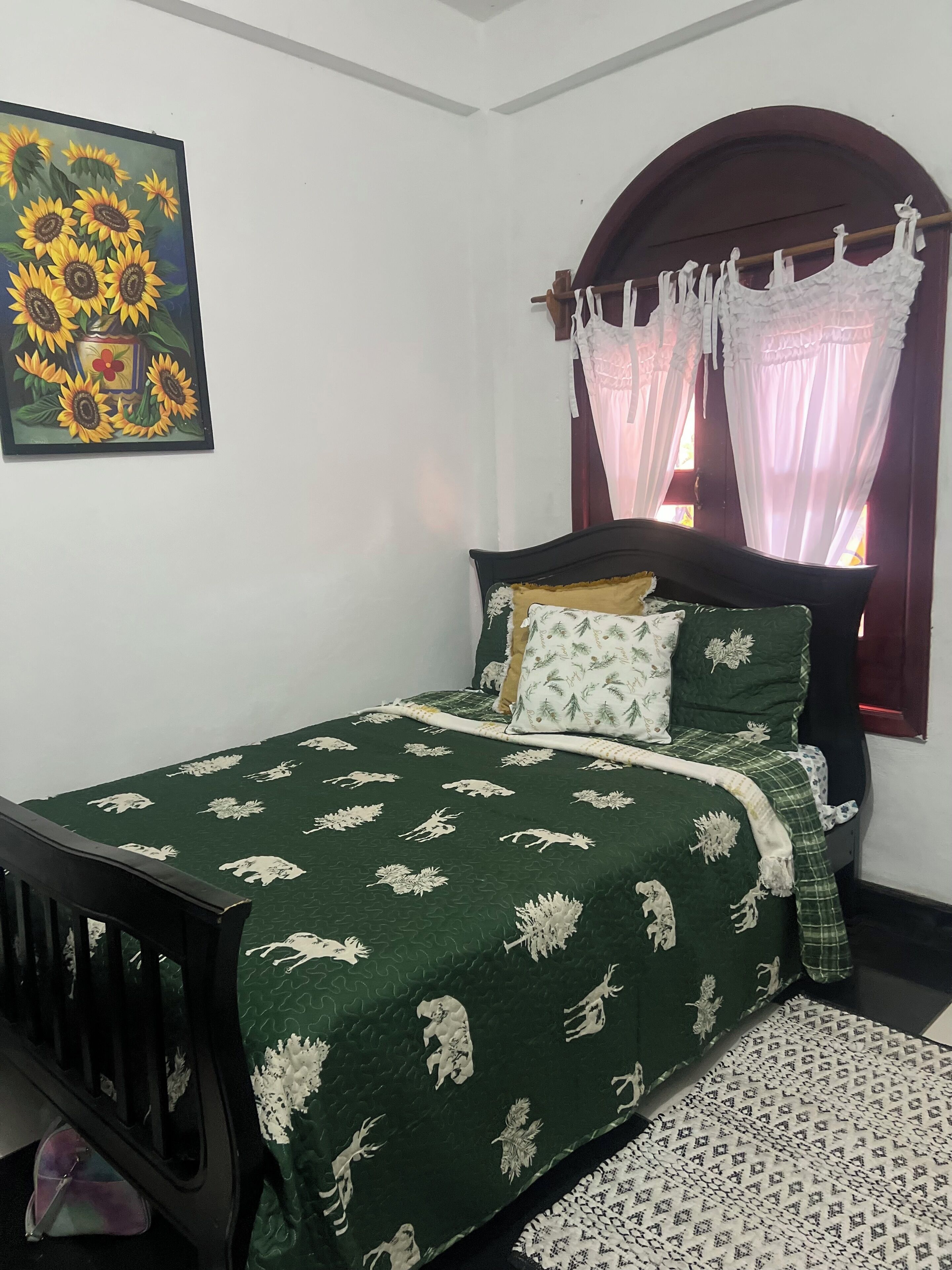 4 dormitorios, tabla de planchar con plancha, wifi y ropa de cama