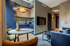 Apartment | Private kitchen - Spacious Apartment Retreat (Delft)