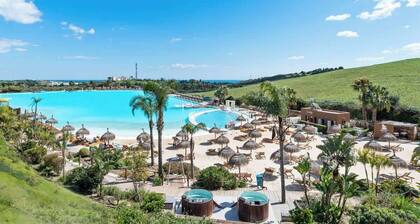 Scenic apartment in Alcazaba Lagoon with pools