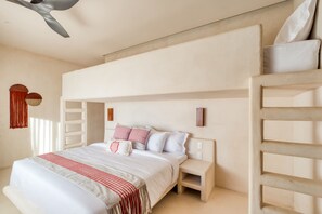 3 bedrooms, desk, iron/ironing board, WiFi