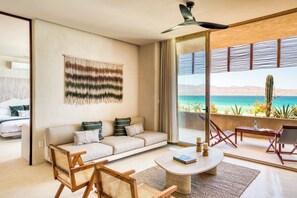 Una televisión, una oficina