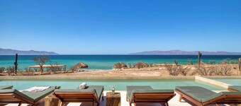 Oceanview Garden Villa