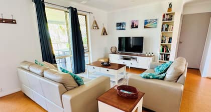 Beach Front Spectacular! @ 66 The Esplanade WOODGATE