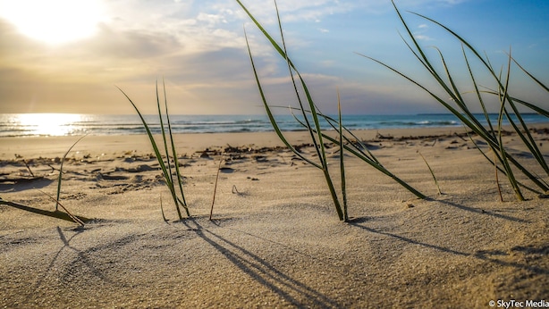 Beach - Get-away & Relax on the Esplanade @ 'TOHAJA' (Woodgate)