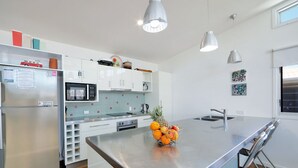 Private kitchen - Get-away & Relax on the Esplanade @ 'TOHAJA' (Woodgate)