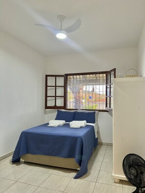 3 habitaciones, tabla de planchar con plancha y wifi gratis 
