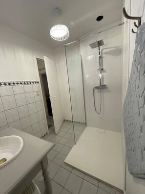 Dusche, HandtĂŒcher