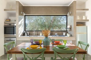 Réfrigérateur, plaque de cuisson, lave-vaisselle