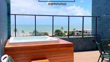 Apartamento superluxo | Hidromassagem externa