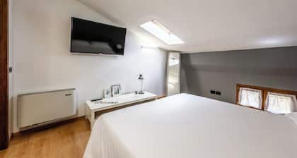 Emilia Studios 7