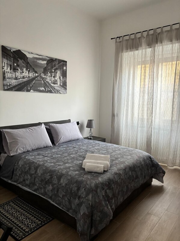 1 chambre, fer et planche à repasser, Wi-Fi, draps fournis