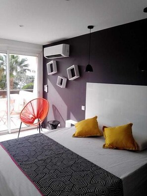 Bügeleisen/Bügelbrett, WLAN, Bettwäsche