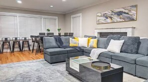 Televisión, oficina