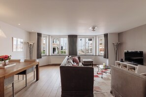 Apartment | Living area