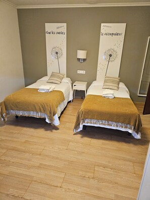 Literie de qualité supérieure, couette en duvet d'oie