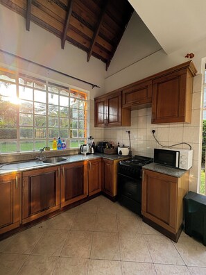 Fridge, microwave, oven