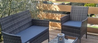 Vacation apartment in prime location on the Moselle with balcony & garden.