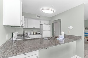 冰箱、微波炉、洗碗机、茶具/咖啡用具