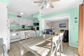 Dining - Myrtle Beach Resort A0234 (Myrtle Beach)