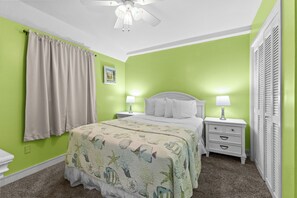 2 bedrooms, iron/ironing board, free WiFi