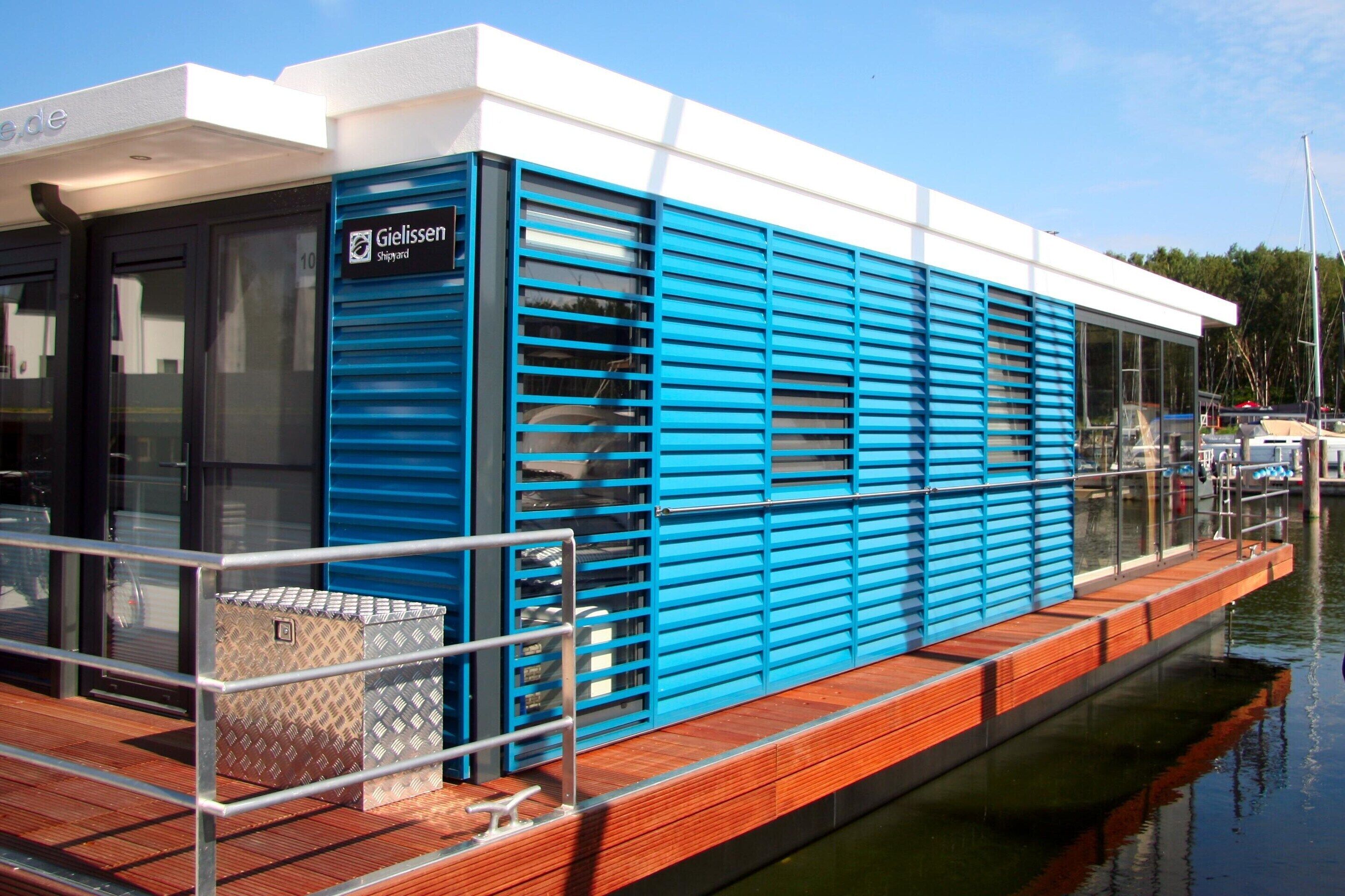Mobile Home | Exterior