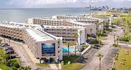 Private Bayview Condo