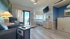 Bügeleisen/Bügelbrett, kostenloses WLAN