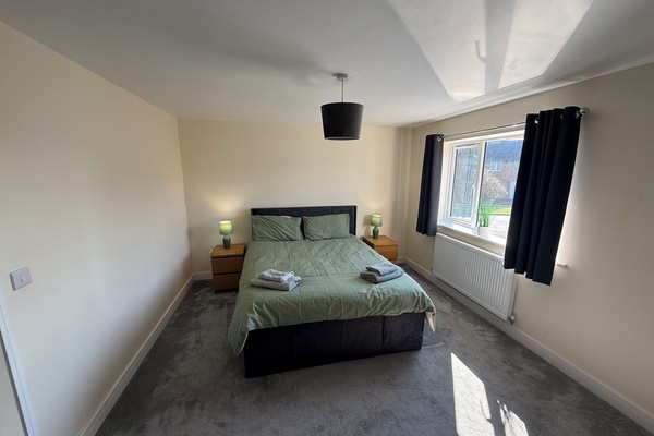 2 soverom, wi-fi og sengetøy