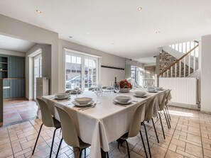 House | Dining
