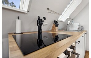 Apartment | Private kitchen | High chair