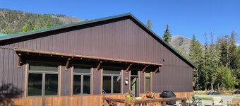 The Bunkhouse in Kootenai National Forest - NW Montana