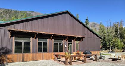 The Bunkhouse in Kootenai National Forest - NW Montana