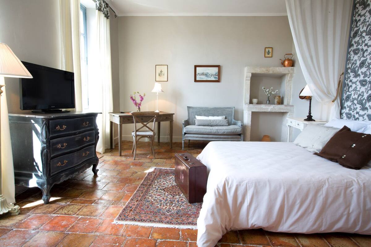 Suite familiar, baño privado, vistas al parque (Rose de Provence) | Wifi gratis