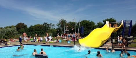House | Pool | Outdoor pool