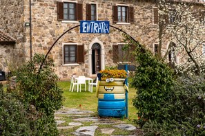 Property grounds - Room 'Verde' with Shared Pool and Shared Garden (Semproniano)