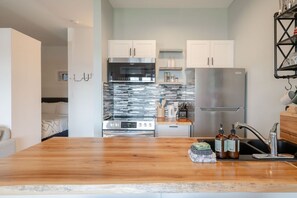 Fridge, oven, highchair, spices