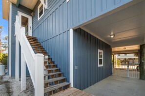 Exterior - Beach House - Hooked on the Cape by PHG (Port St. Joe)