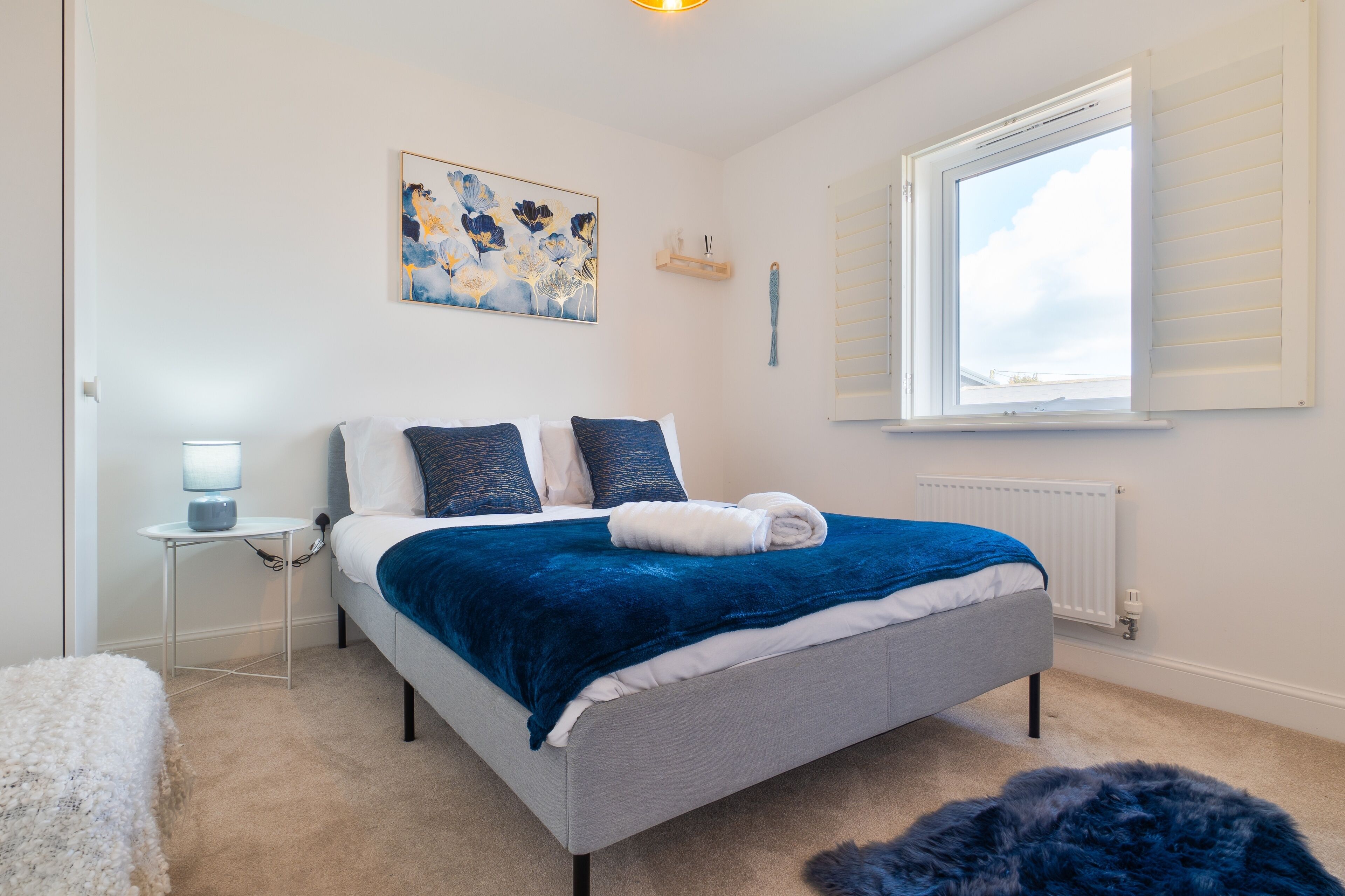 3 dormitorios, tabla de planchar con plancha, wifi gratis y ropa de cama