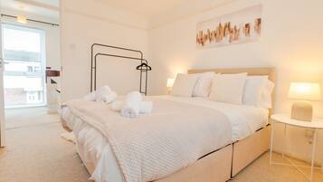 3 soverom, strykejern/-brett, wi-fi (inkludert) og sengetøy