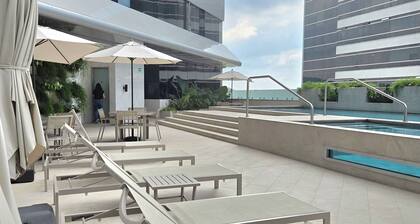 Lujo, Confort with fitness room, WiFi in lovely Guayaquil