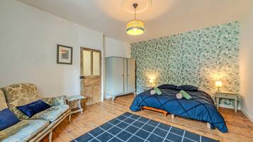 2 chambres, fer et planche à repasser, Wi-Fi gratuit