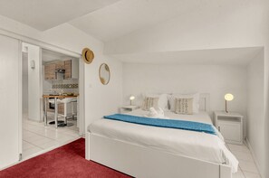 1 bedroom, iron/ironing board, free WiFi, bed sheets
