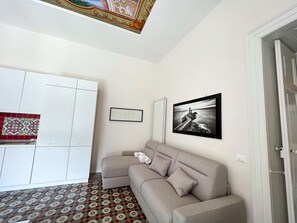 Apartment, 1 Bedroom | Living area | 32-inch flat-screen TV with cable channels - YourHome - Chiara's Apartment Sorrento 2 (Piano di Sorrento)